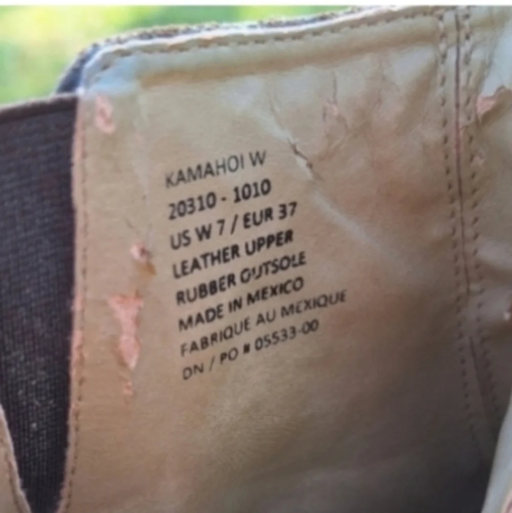 OLUKAI Tan Brown Leather Ankle Boots